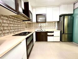 Blk 548 Jurong West Street 42 (Jurong West), HDB Executive #632437361
